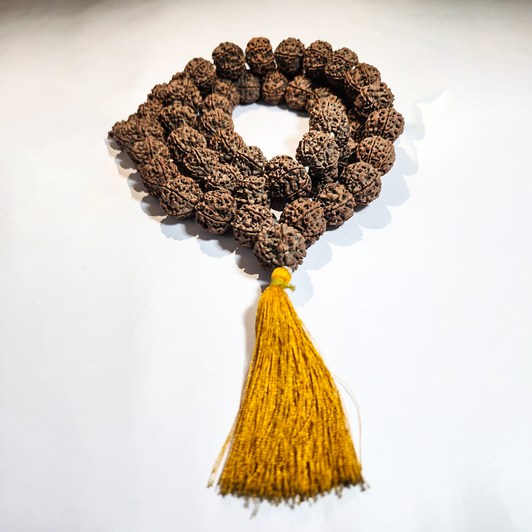 5 mukhi kantha mala 54+1 beeds